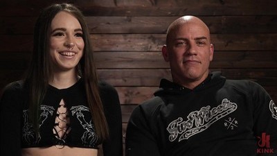  Силиконовая Николь Энистон накинулась на парня для жаркого секса 