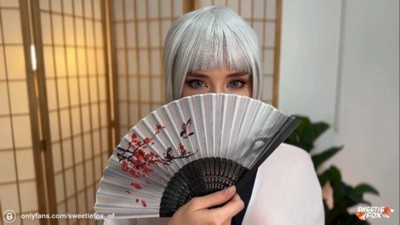Мощно вылизывает ее киску