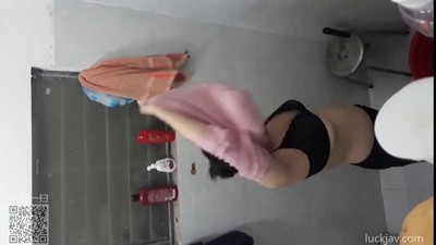 Азиатки, В душе, Скрытая камера и Подглядывания,