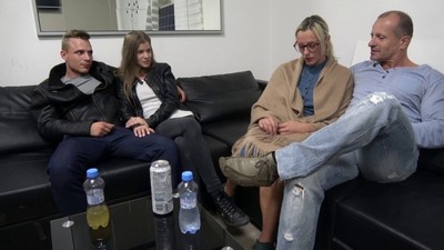 Групповое, Девушки кончают, Извращенцы, Видео, Фетиш,